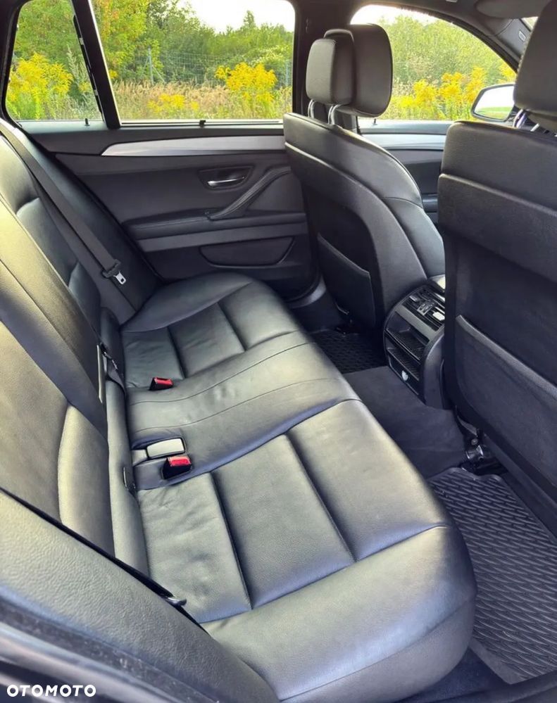 BMW Seria 5 530d - 11
