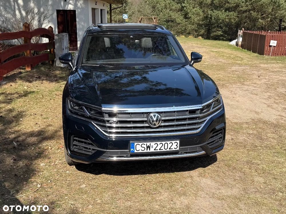 Volkswagen Touareg 3.0 V6 TFSI 4Motion R-Line - 2