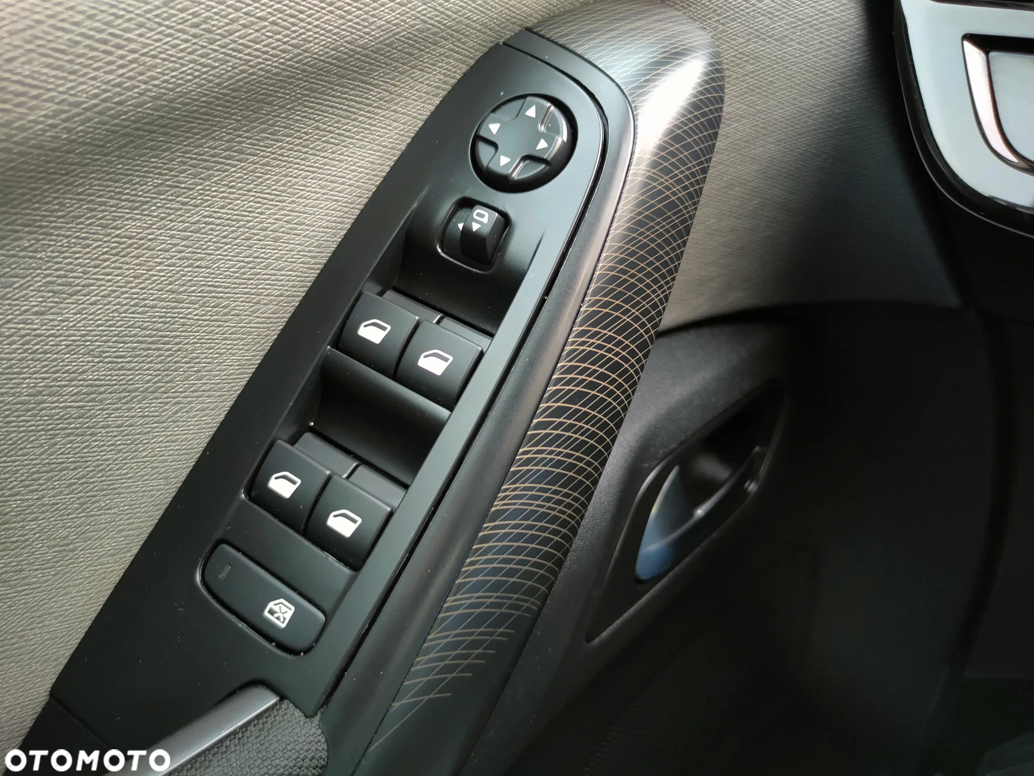 Citroën C4 Picasso BlueHDi 150 SELECTION - 18