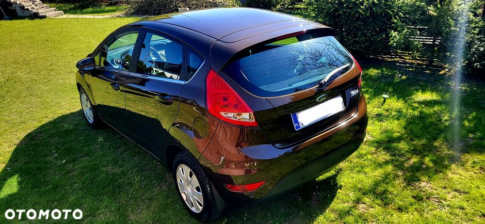 Ford Fiesta 1.25 Titanium EU5 - 27