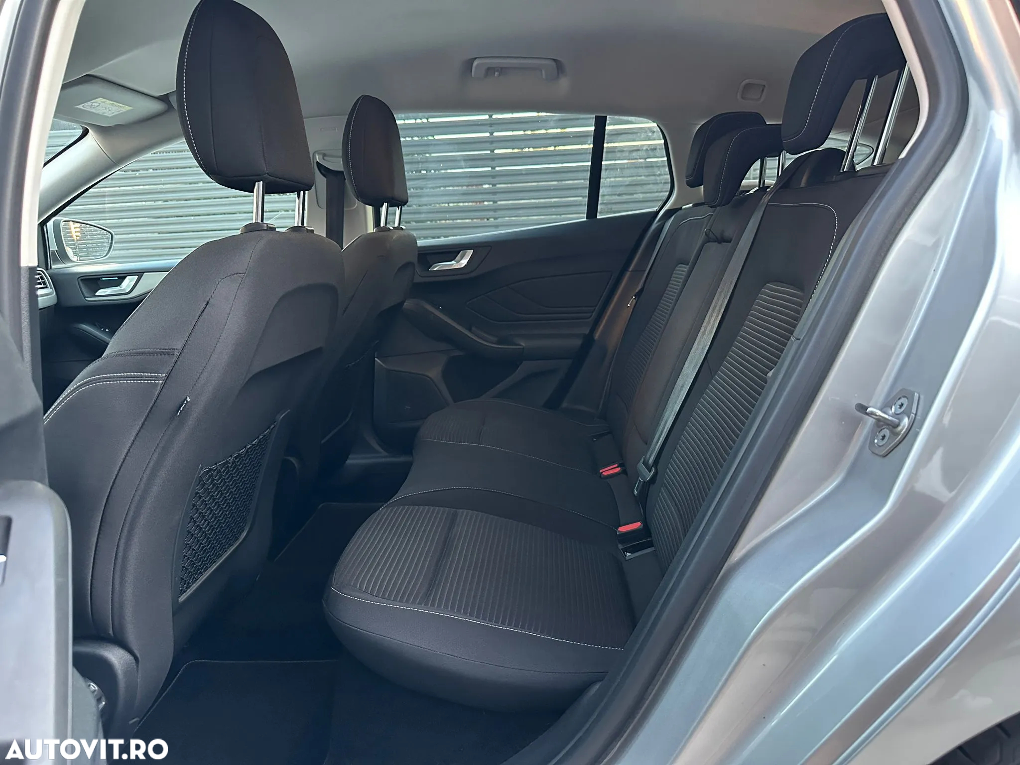 Ford Focus 1.5 EcoBlue Start-Stopp-System Aut. TITANIUM X - 16
