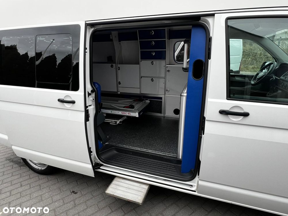 Volkswagen Transporter Caravelle DSG Lang Highline - 18