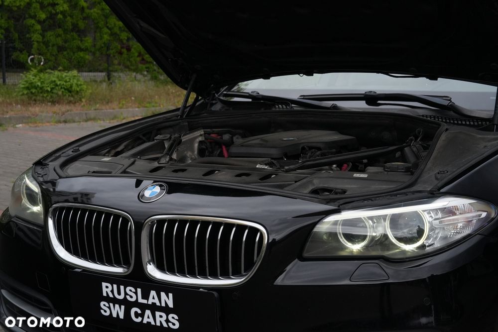 BMW Seria 5 518d - 36