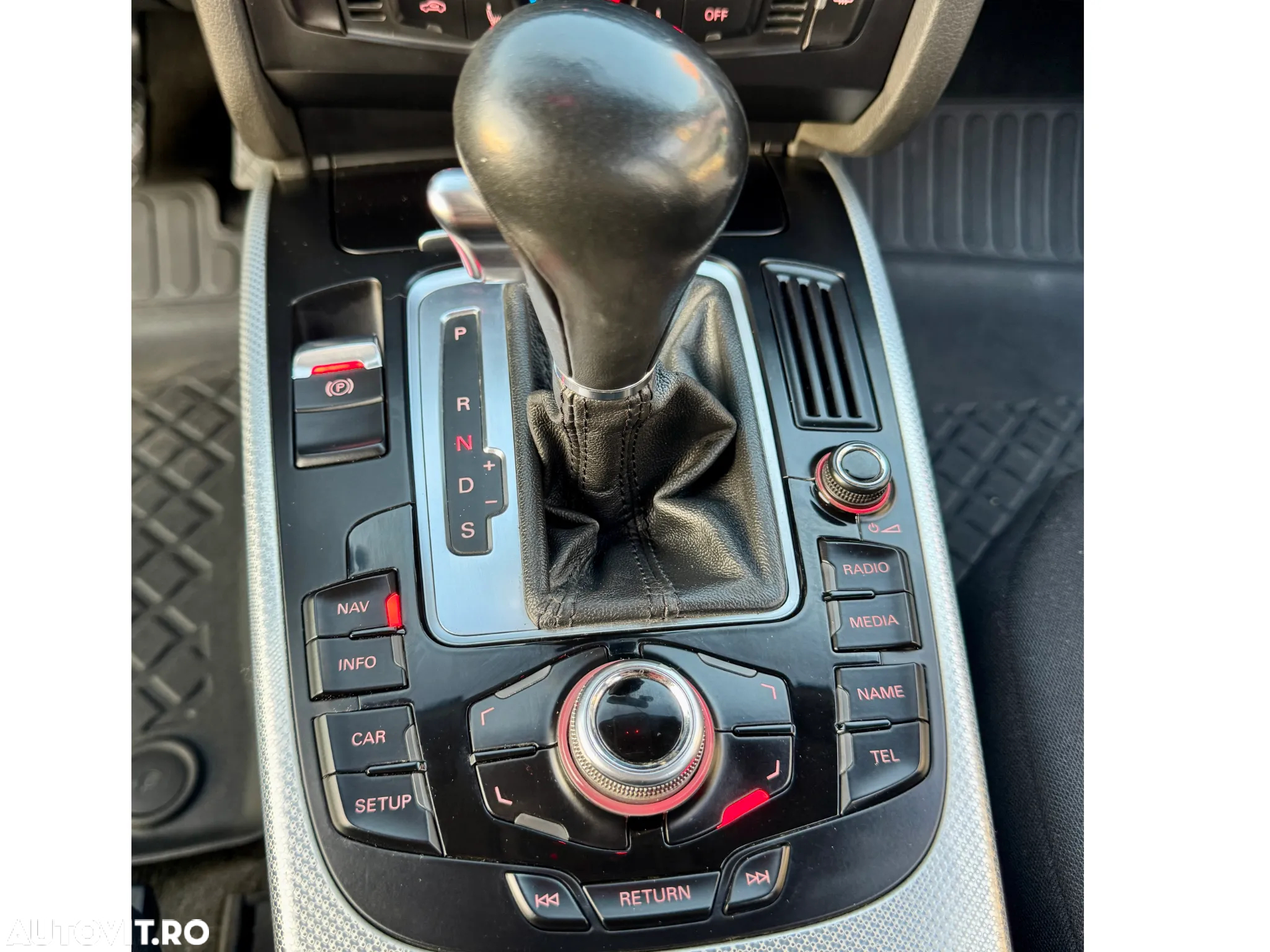 Audi A4 2.0 TDI Multitronic Avant - 26