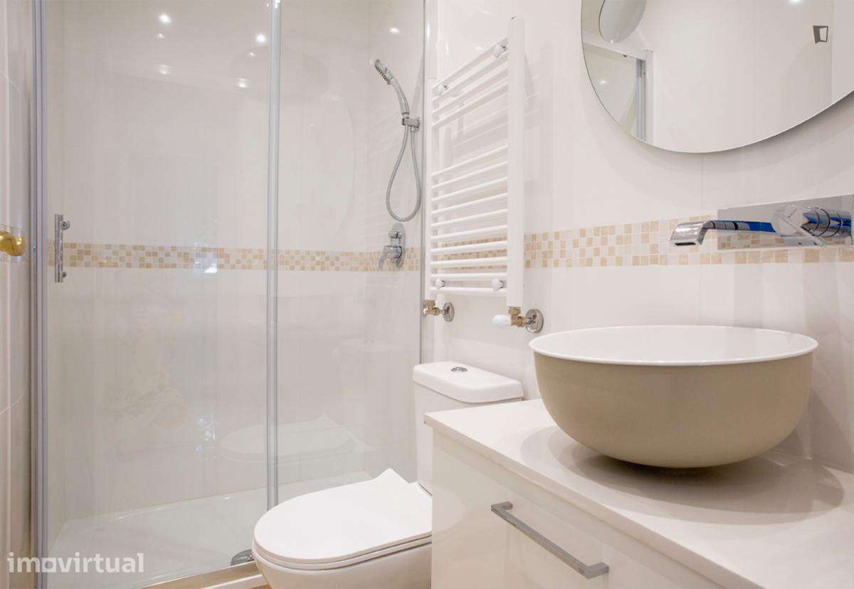 Quarto - localizado em Carcavelos Lisbon - Grande imagem: 3/22