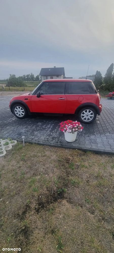 MINI ONE Standard - 6