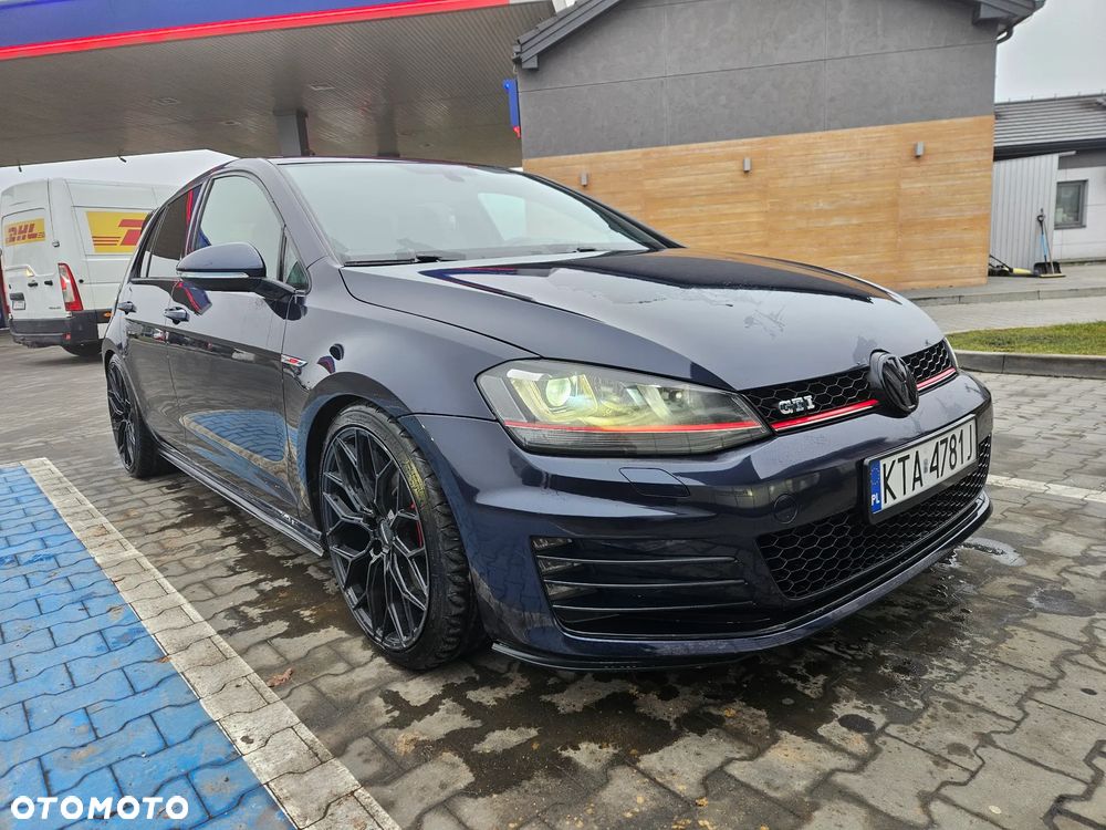 Volkswagen Golf 2.0 TSI BMT GTI Performance - 3