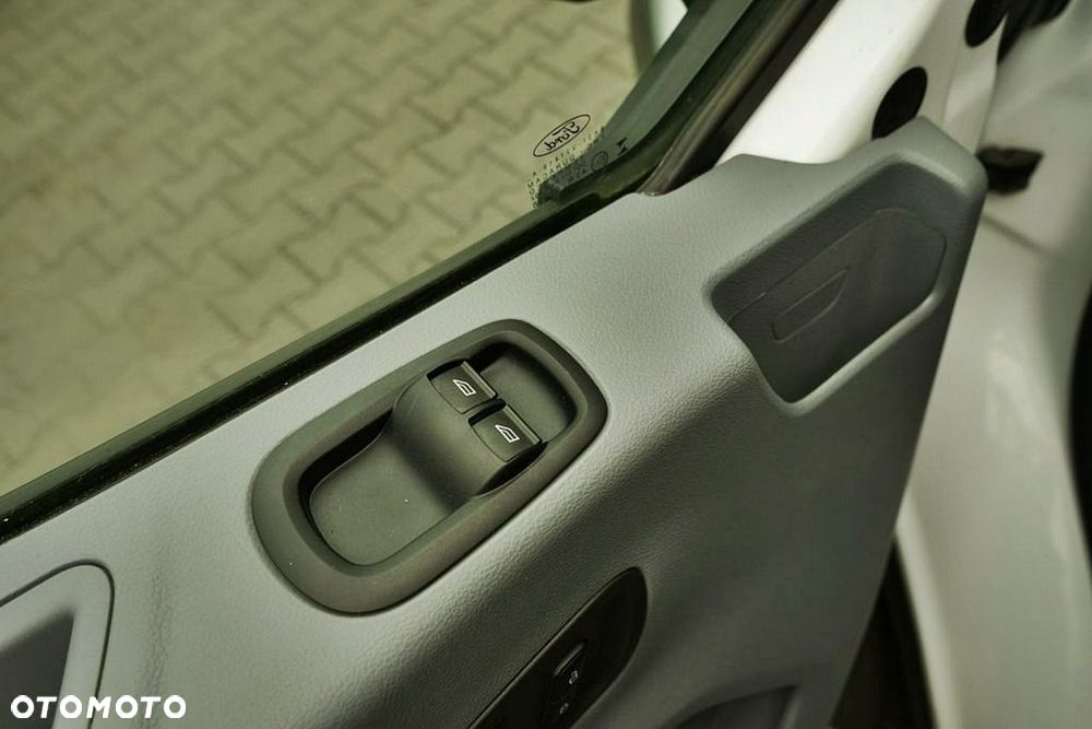 Ford Transit - 14