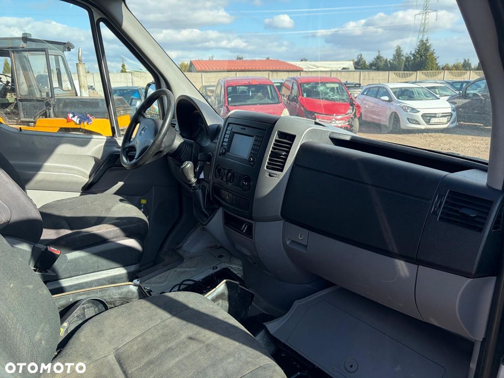 Mercedes-Benz Sprinter 906.253 - 9