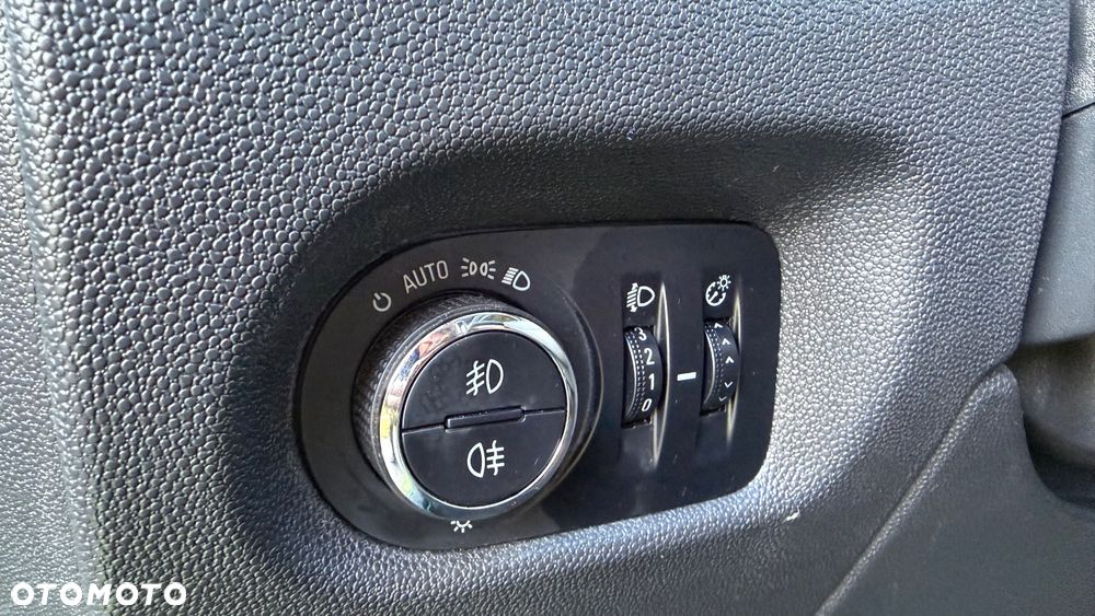 Opel Corsa - 19