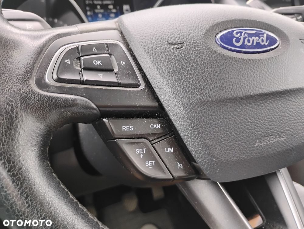 Ford Focus - 13