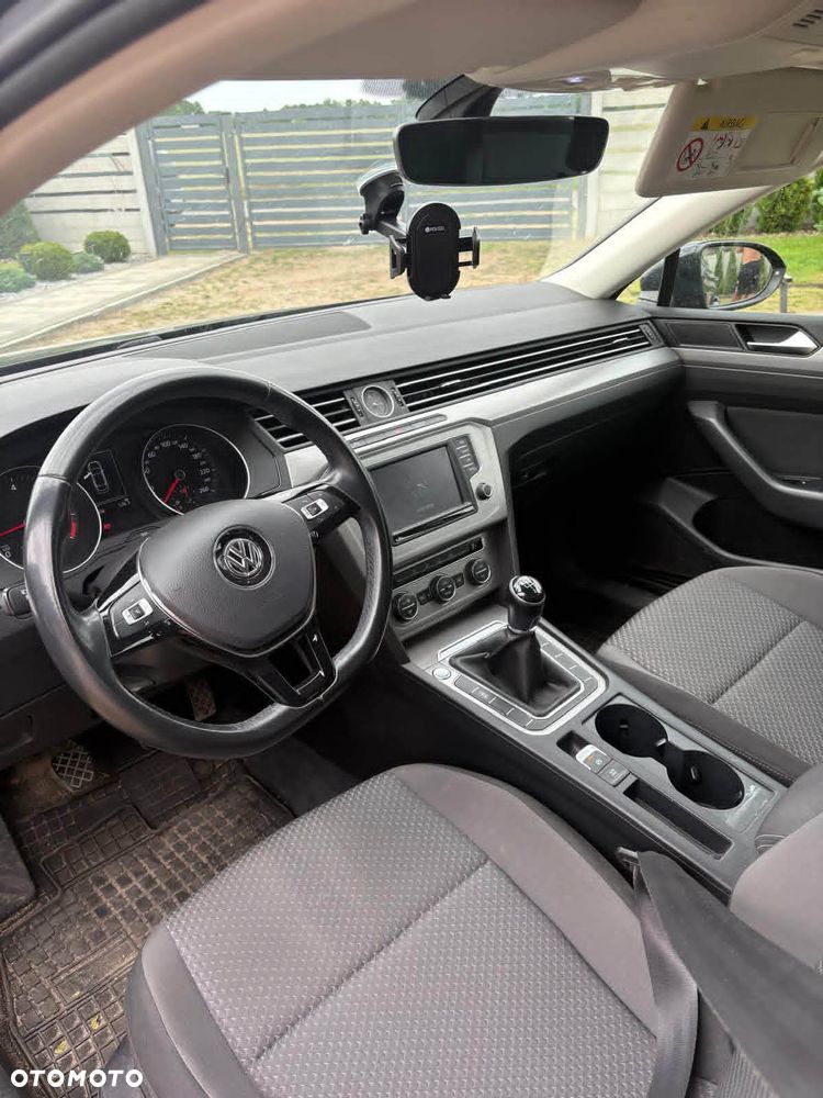 Volkswagen Passat 1.4 TSI BMT Trendline - 3