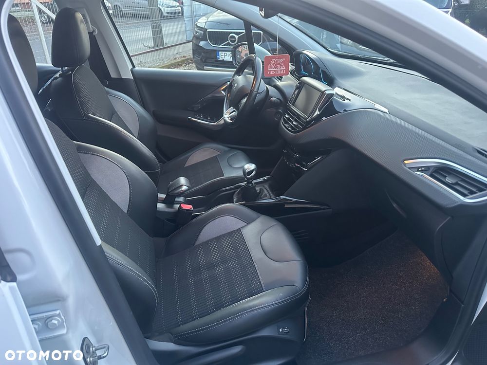 Peugeot 2008 BlueHDi FAP 120 STOP & START Allure - 18