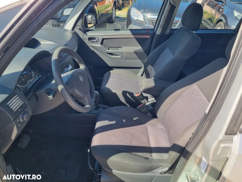 Opel Meriva 1.6i Cosmo Easytronic - 17