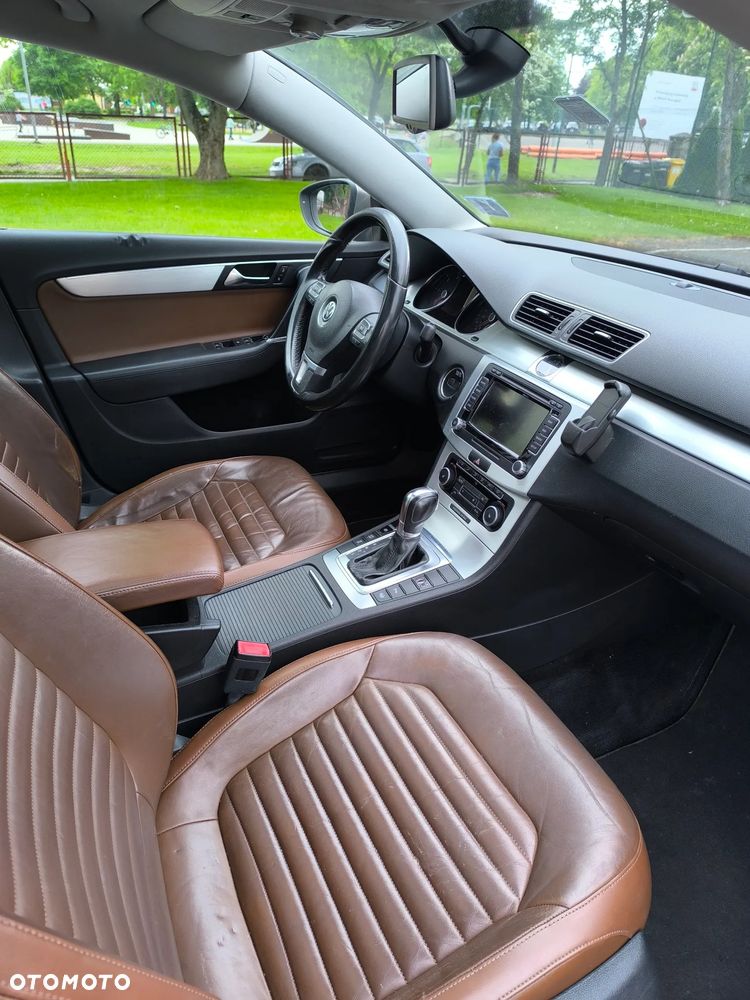 Volkswagen Passat 2.0 TDI DPF Highline DSG - 9
