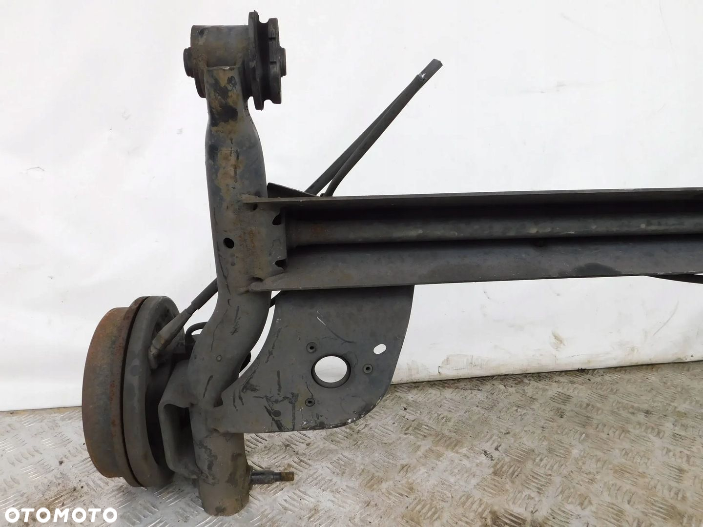 BELKA TYLNA OŚ ZAWIESZENIE SUZUKI SWIFT MK6 - 5
