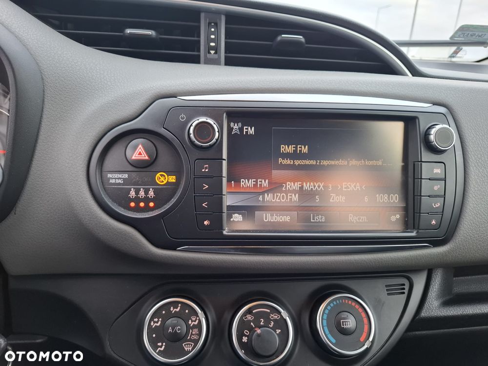 Toyota Yaris 1.33 Dynamic MS EU6 - 19