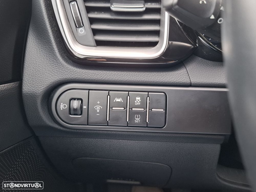 Kia Ceed SW 1.0 T-GDI Drive - 11