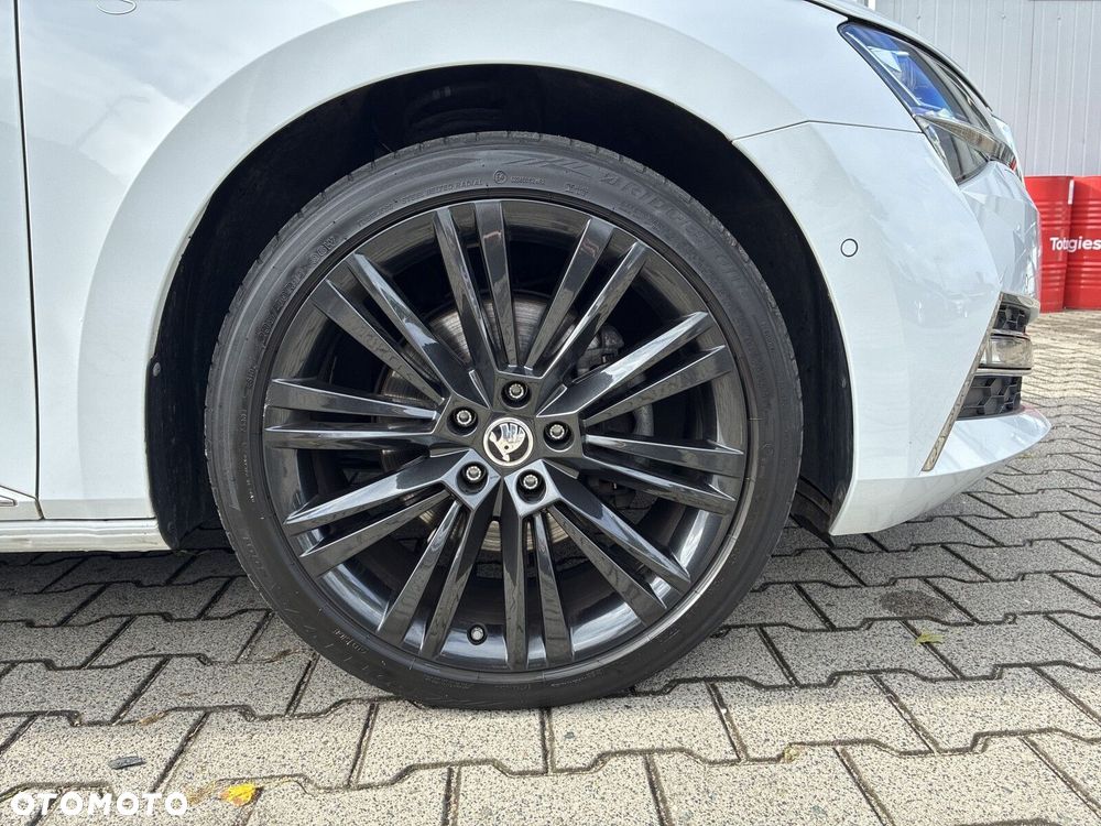 Skoda Superb 2.0 TDI SCR L&K DSG - 40