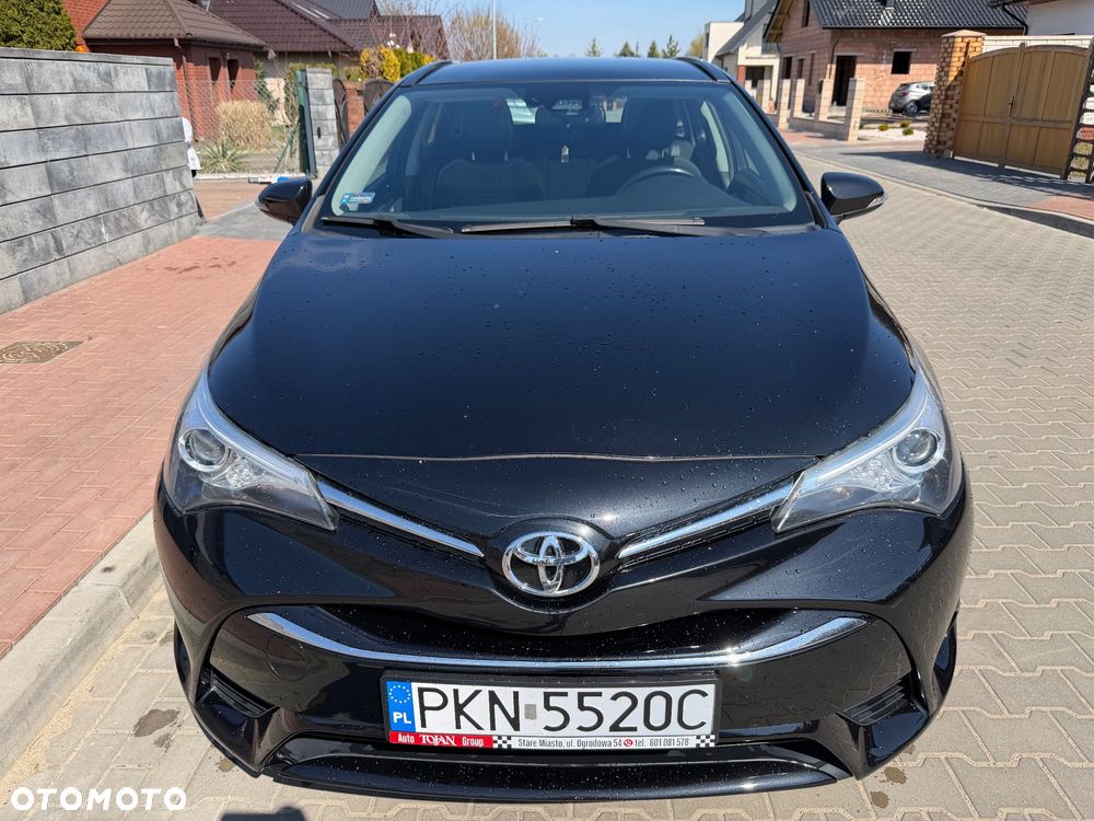 Toyota Avensis Touring Sports 1.6 D-4D Comfort - 2