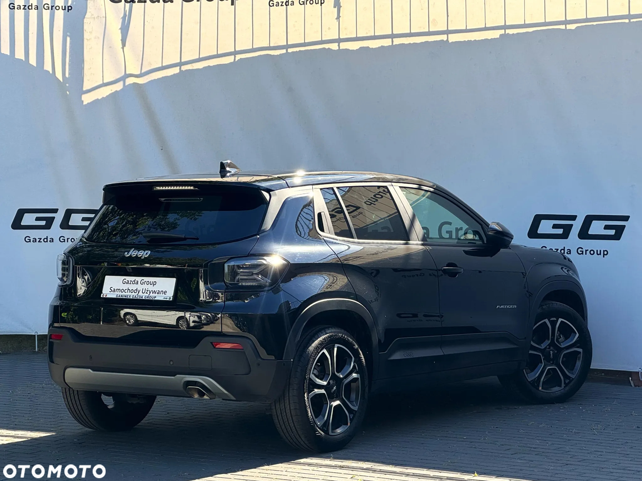 Jeep Avenger 1.2 T3 mHEV Summit FWD eDCT6 - 5