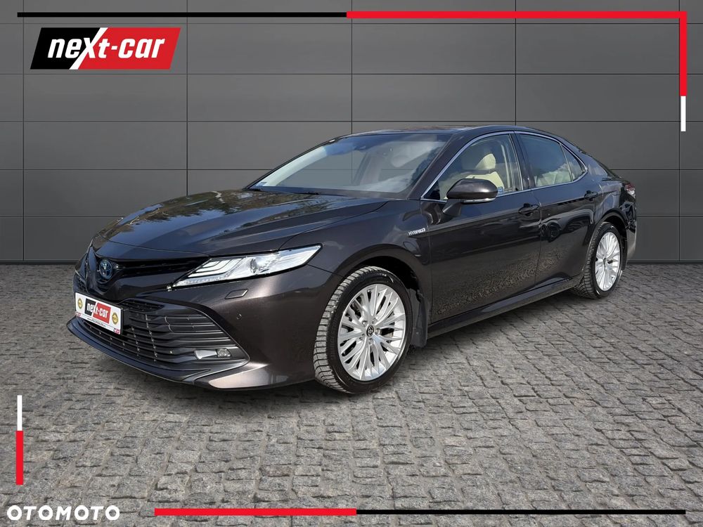 Toyota Camry 2.5 Hybrid Executive CVT - 1