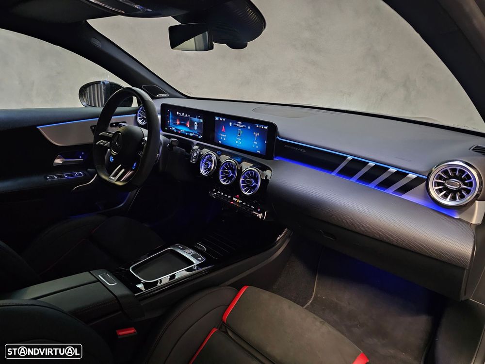 Mercedes-Benz A 45 AMG S 4Matic+ Speedshift DCT 8G - 12
