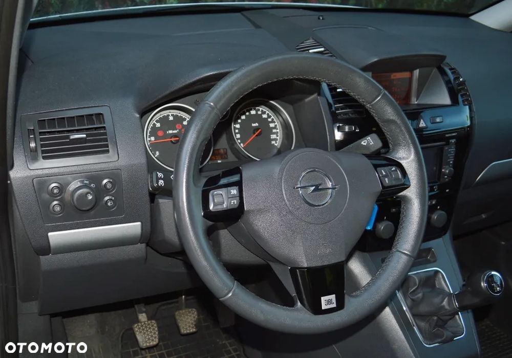 Opel Zafira 1.7 CDTI Cosmo - 31
