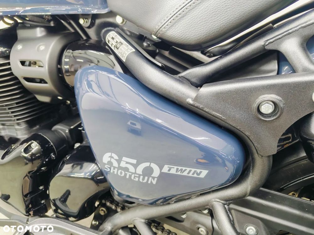 Royal Enfield Shotgun - 23