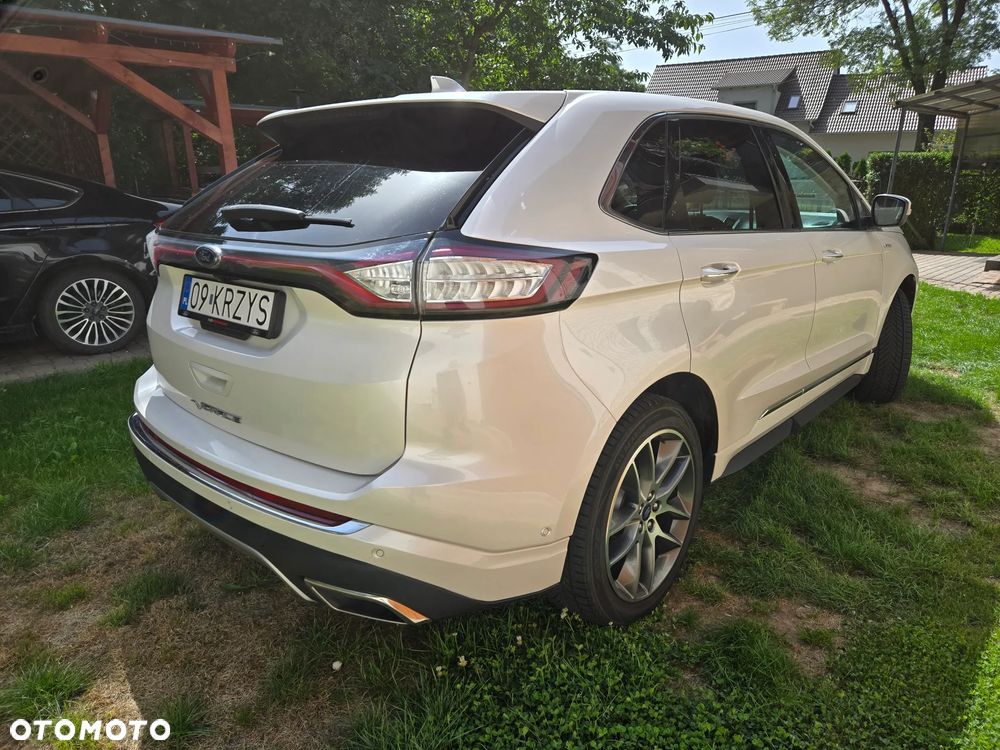 Ford Edge 2.0 TDCi Twin-Turbo 4WD Titanium - 3