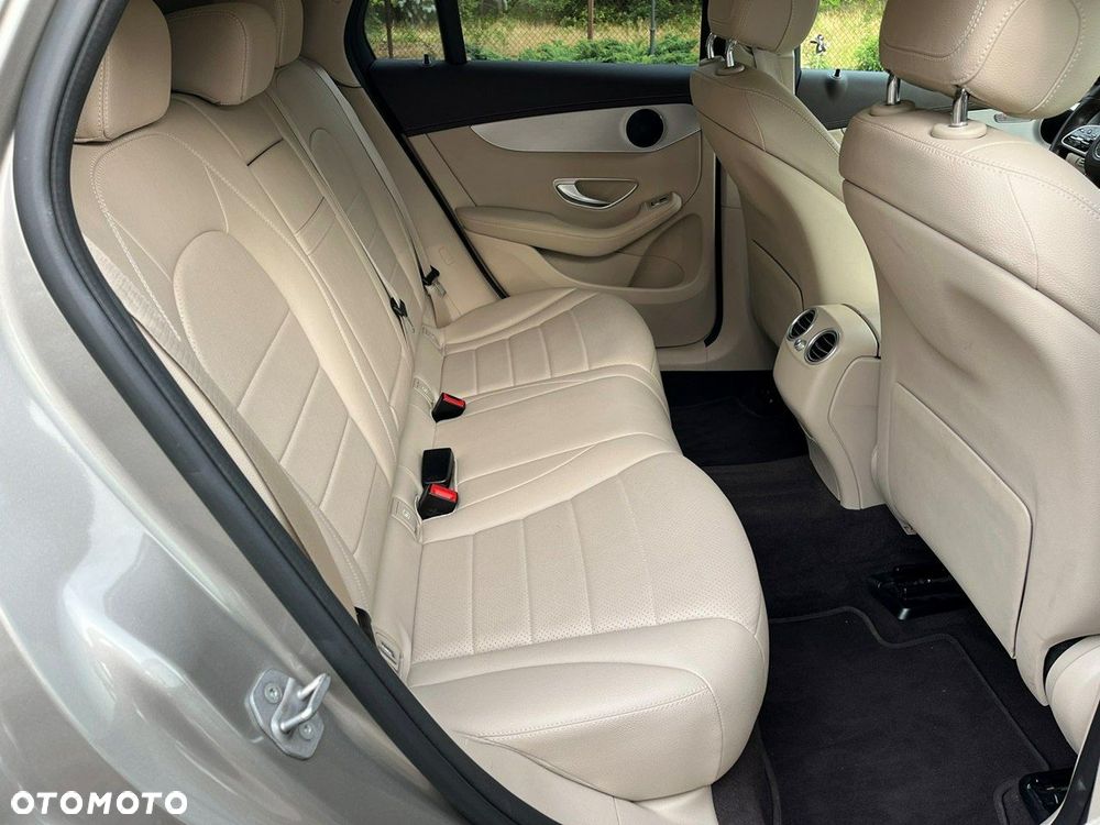 Mercedes-Benz GLC Coupe 200 d - 20