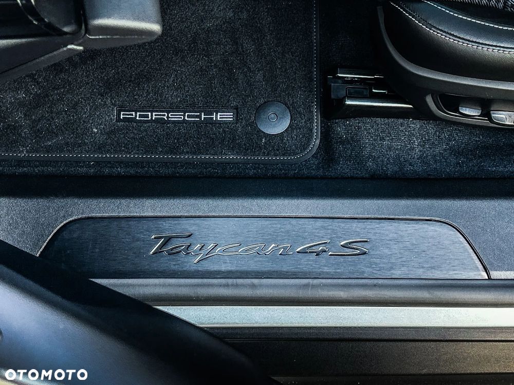 Porsche Taycan 105kWh 4S Performance Plus - 30