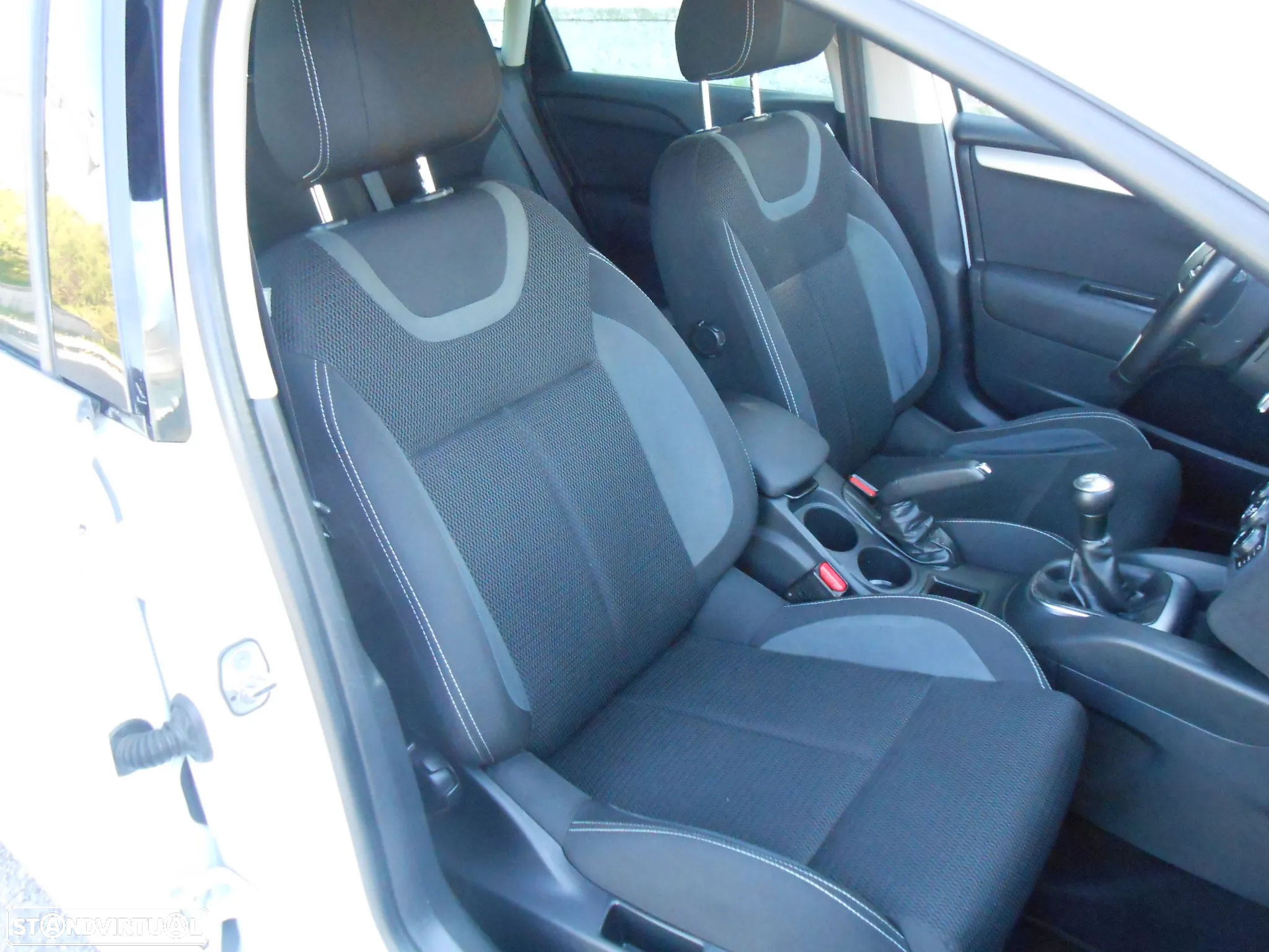 Citroën C4 BlueHDi 100 Selection - 29