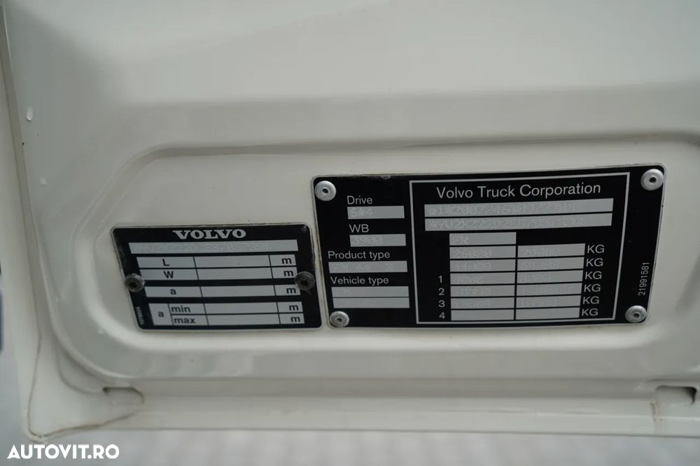 Volvo FMX 410 / 6x4 / CAMION BASCULANTE + HDS PALFINGER 18002-EH A / HYDROBOARD / RADIO CONTROL / EURO 6 / - 37