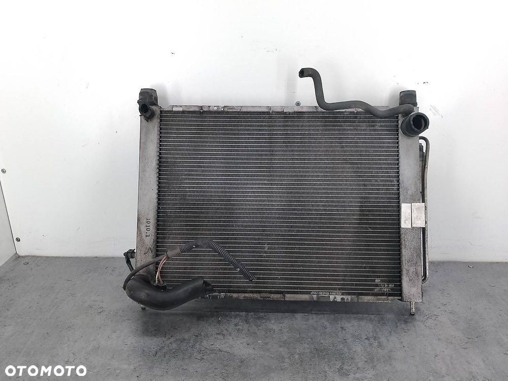 CHŁODNICA WODY KLIMATYZACJI RENAULT CLIO III 8200688382 1.2 16V - 1