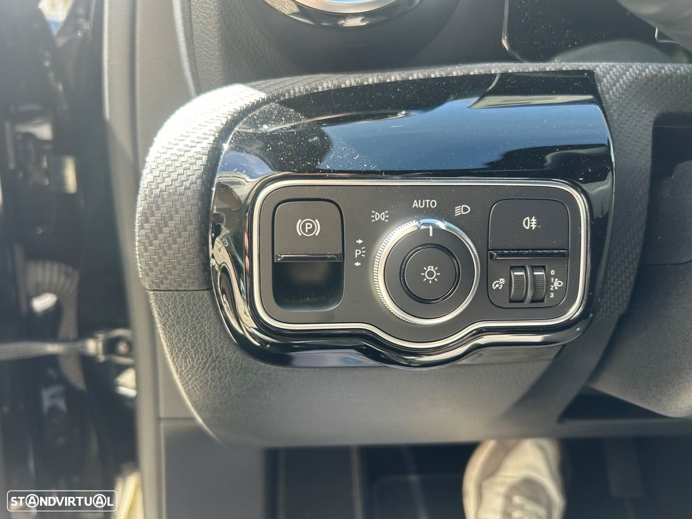 Mercedes-Benz A 180 d Style Plus Aut. - 13