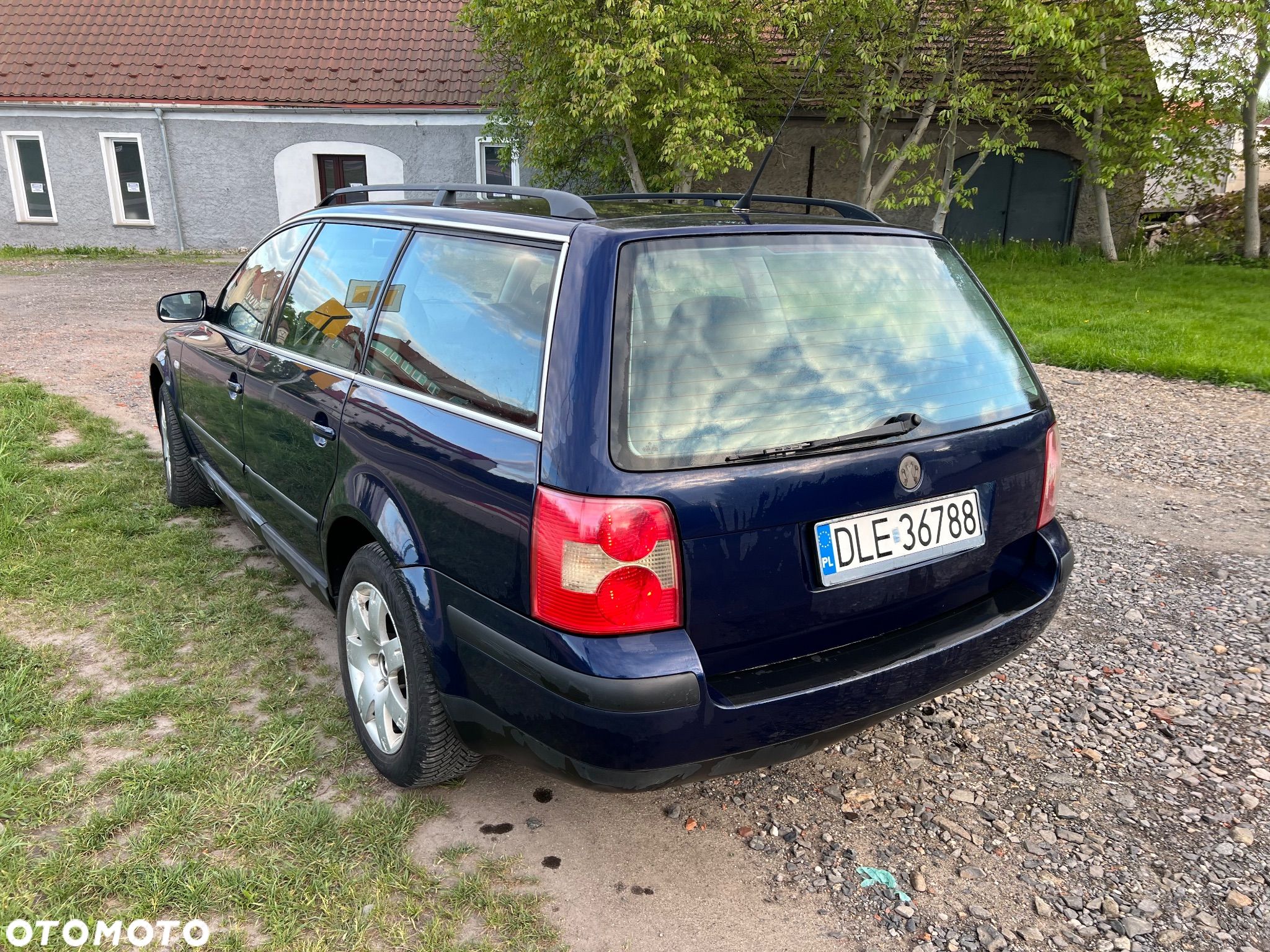 Volkswagen Passat 1.9 TDI Comfortline - 1