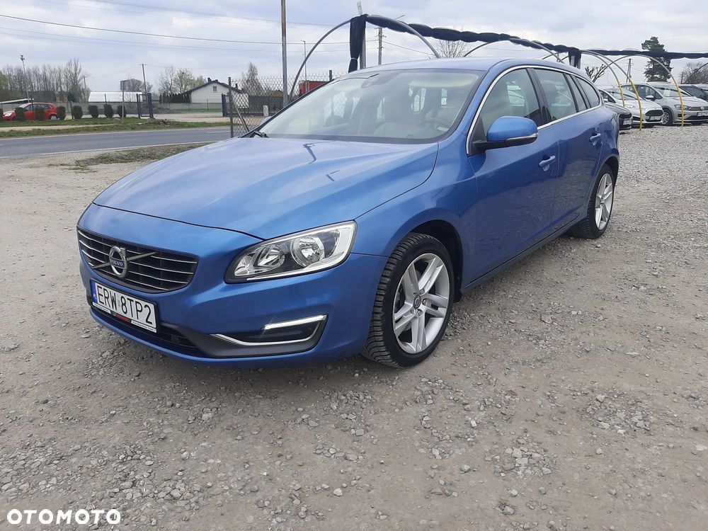Volvo V60 D4 Business Edition - 1