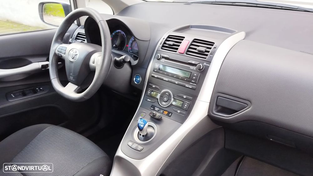 Toyota Auris 1.8 HSD - 7