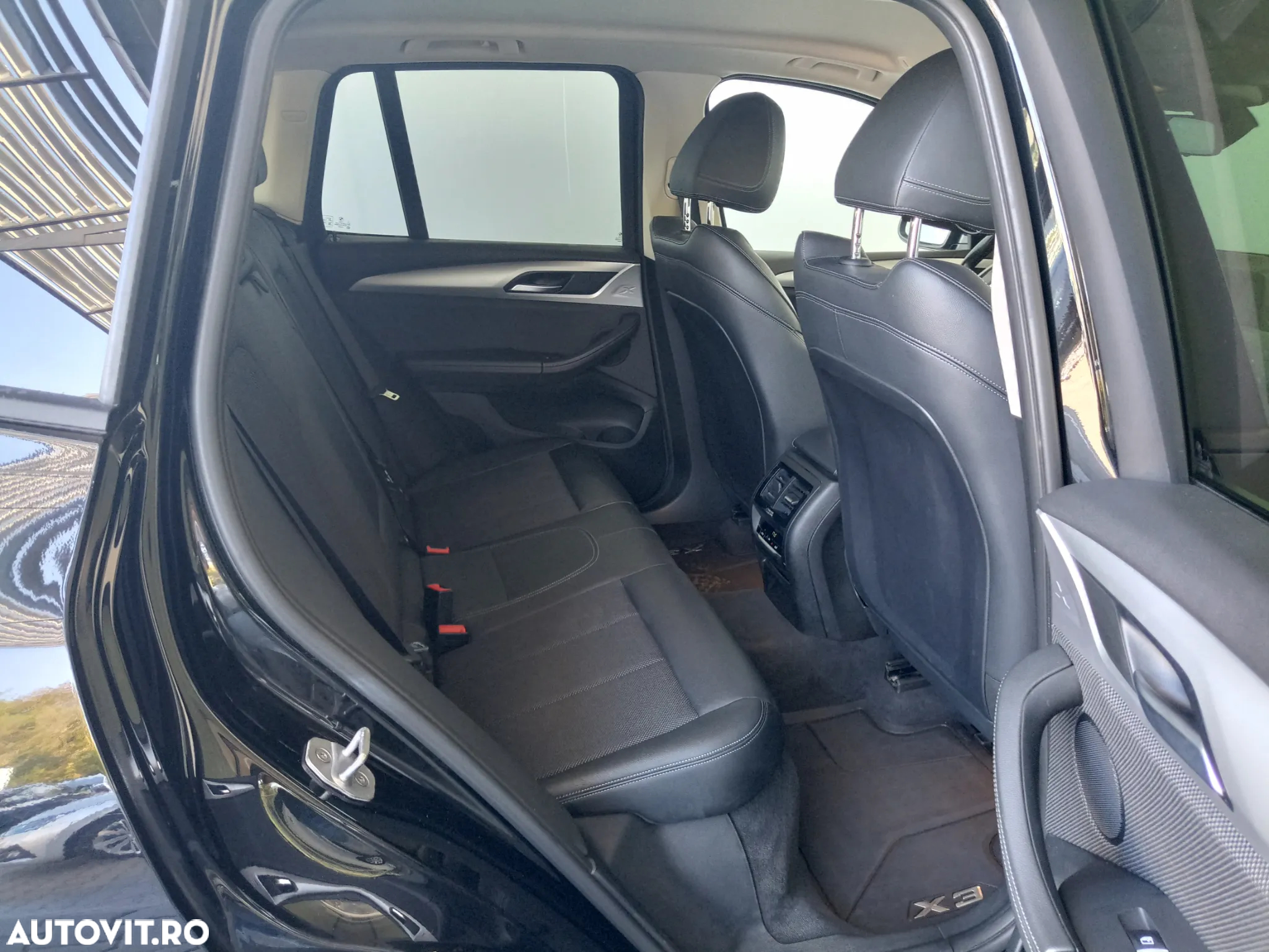 BMW X3 xDrive25d AT Advantage - 23