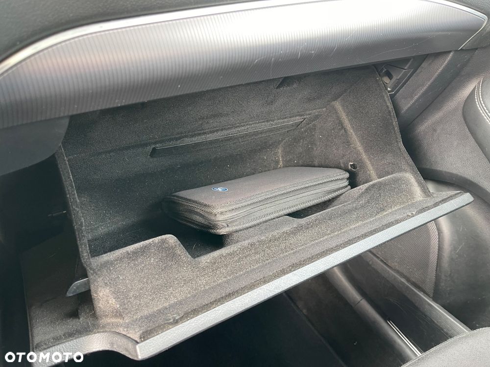 Ford Galaxy 2.0 TDCi Business - 30