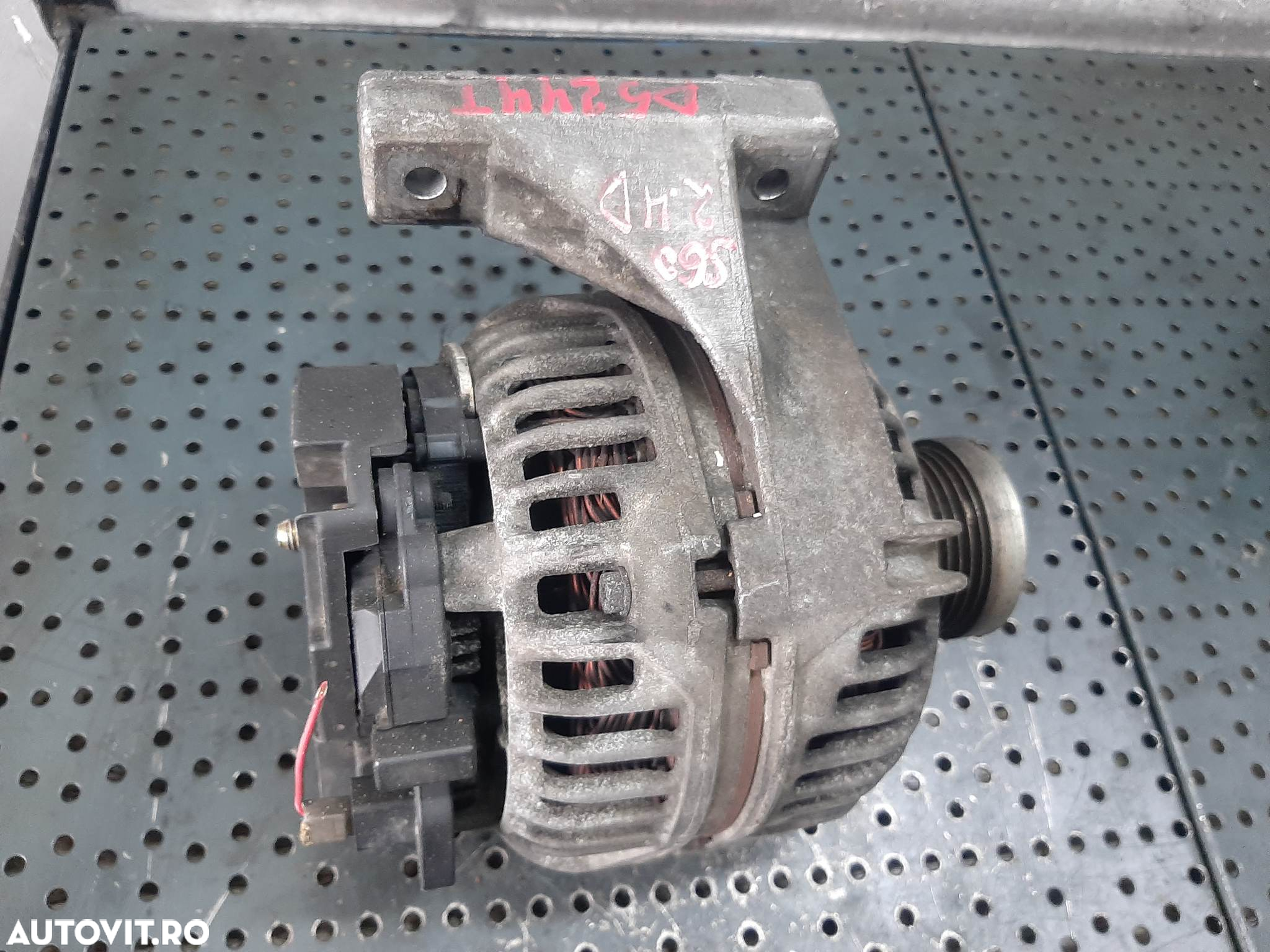 alternator 2.4 d  volvo xc70 v60 v70 s80 s70 v40  s60 8676498 0124525029 - 2
