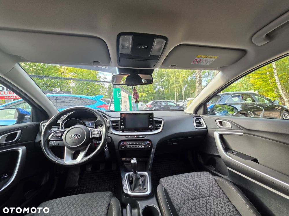 Kia Ceed 1.4 T-GDI L Business Line - 14