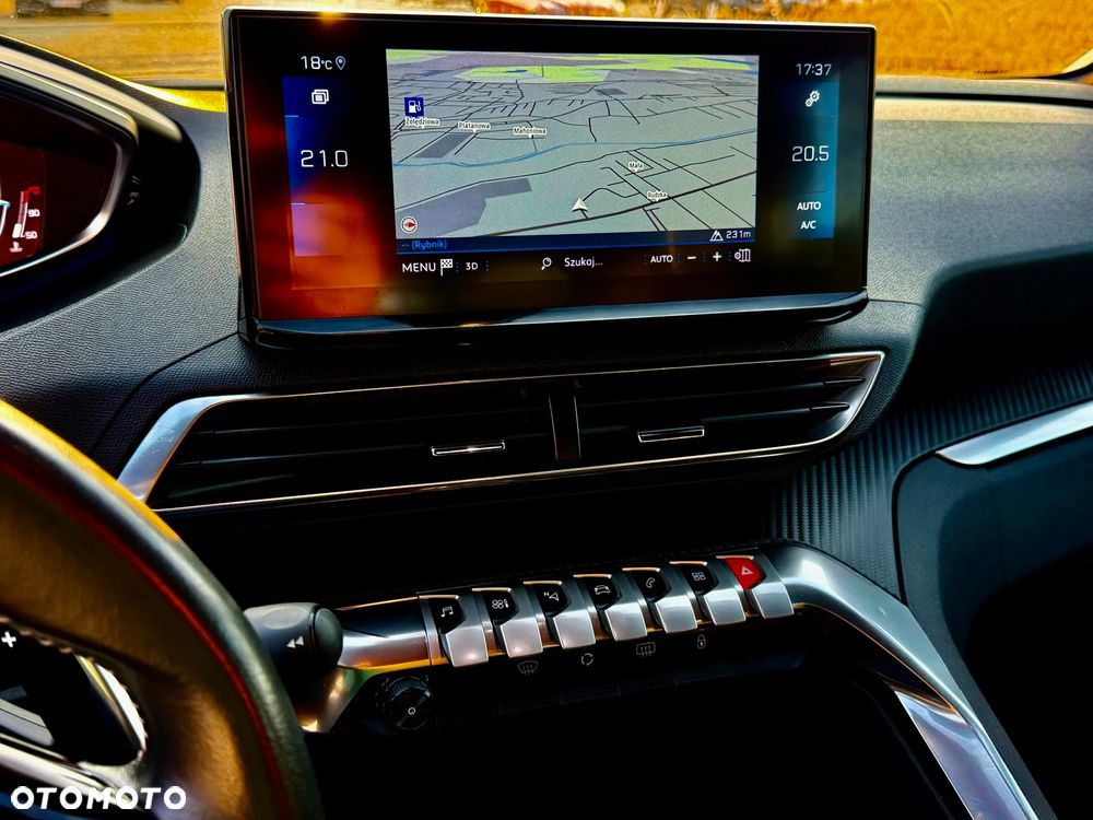 Peugeot 5008 1.2 PureTech Active S&S EAT6 - 15