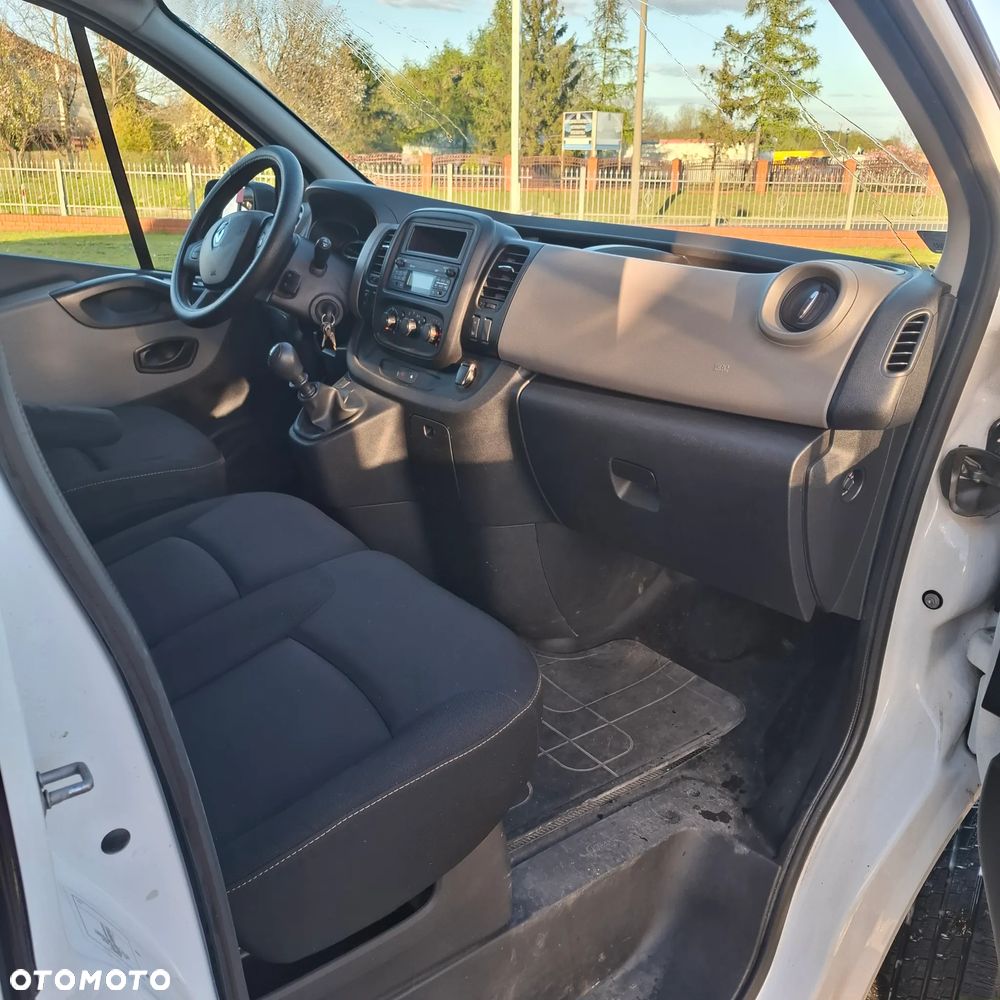 Renault Trafic - 13