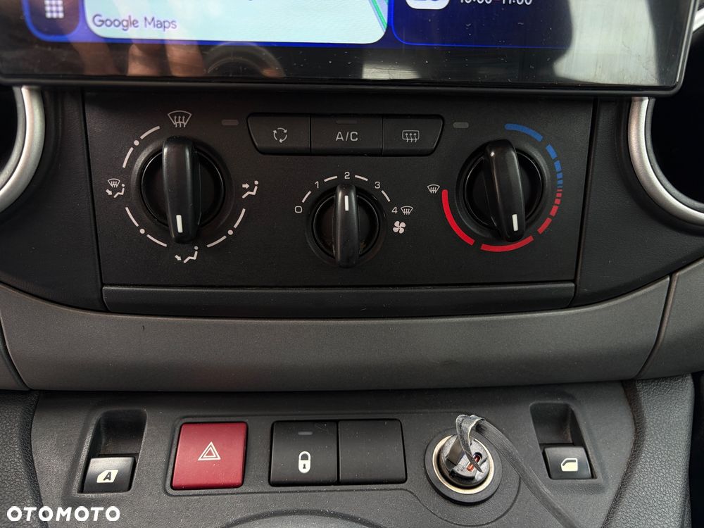 Peugeot Partner - 27