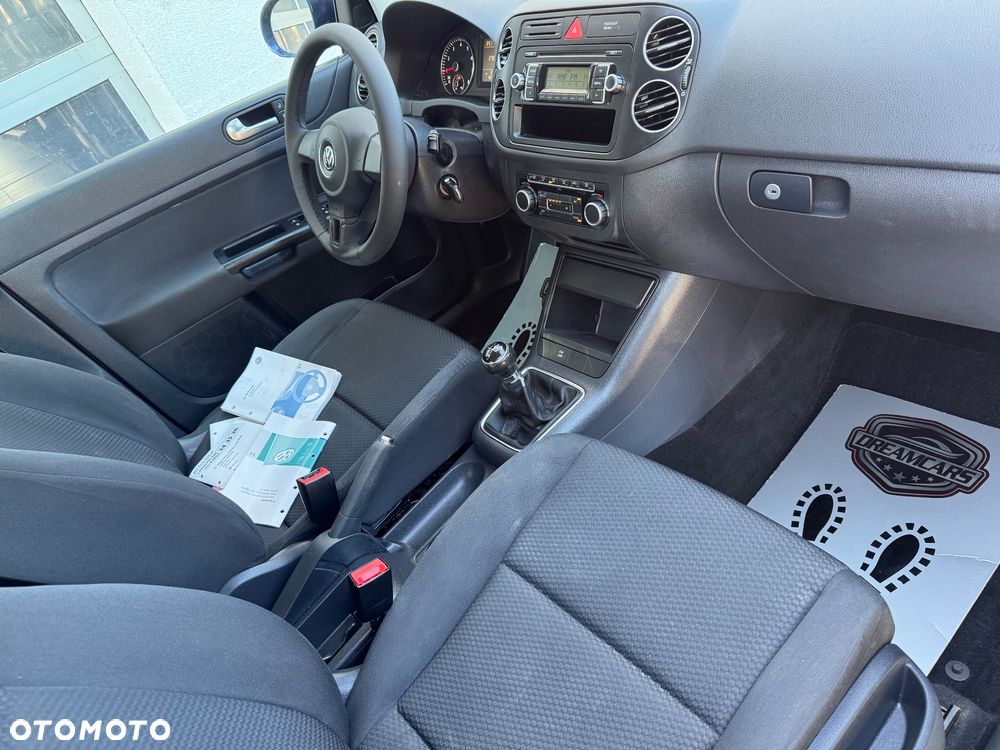 Volkswagen Golf Plus - 15