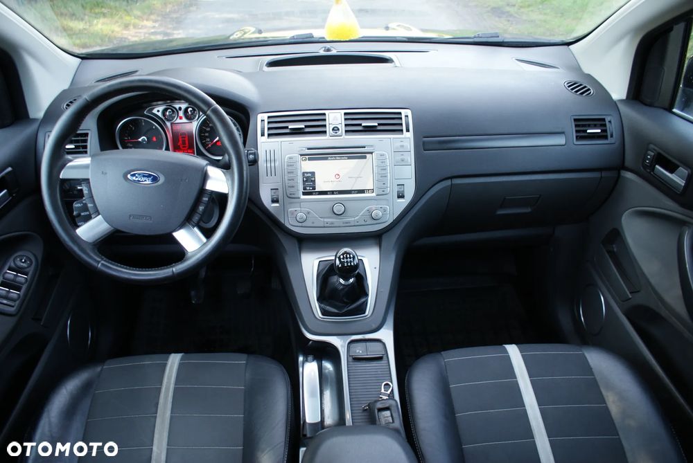 Ford Kuga 2.0 TDCi 4WD Titanium Plus - 6