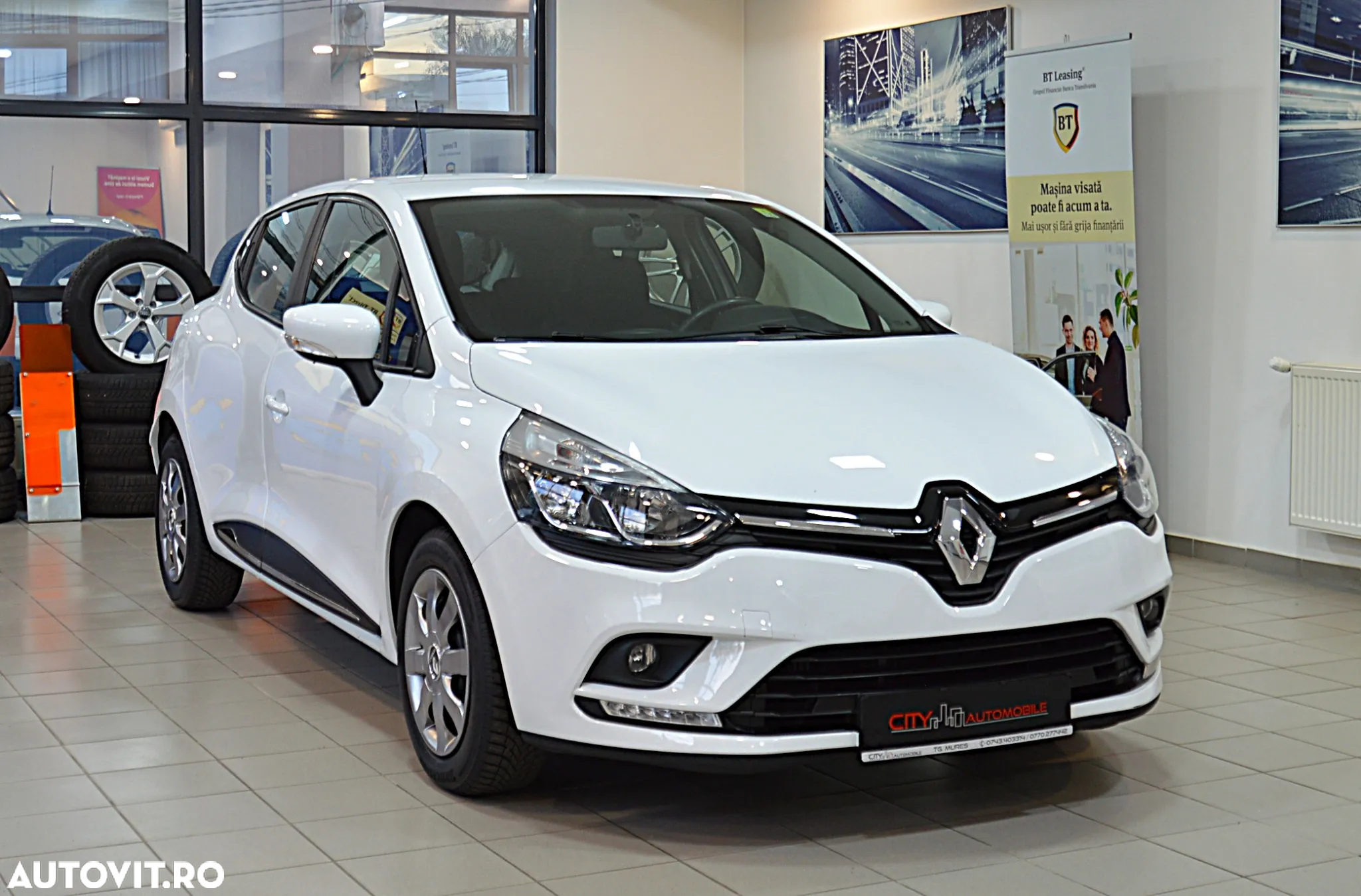 Renault Clio TCe 90 ZEN - 3