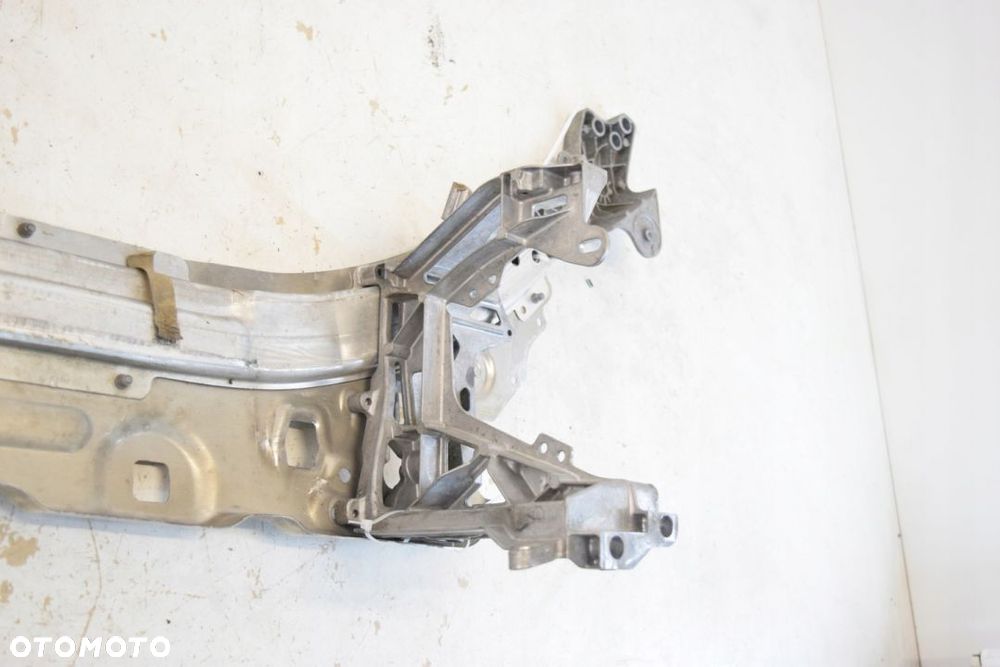 MERCEDES GT 4-DOOR W290 PAS PRZEDNI - 3